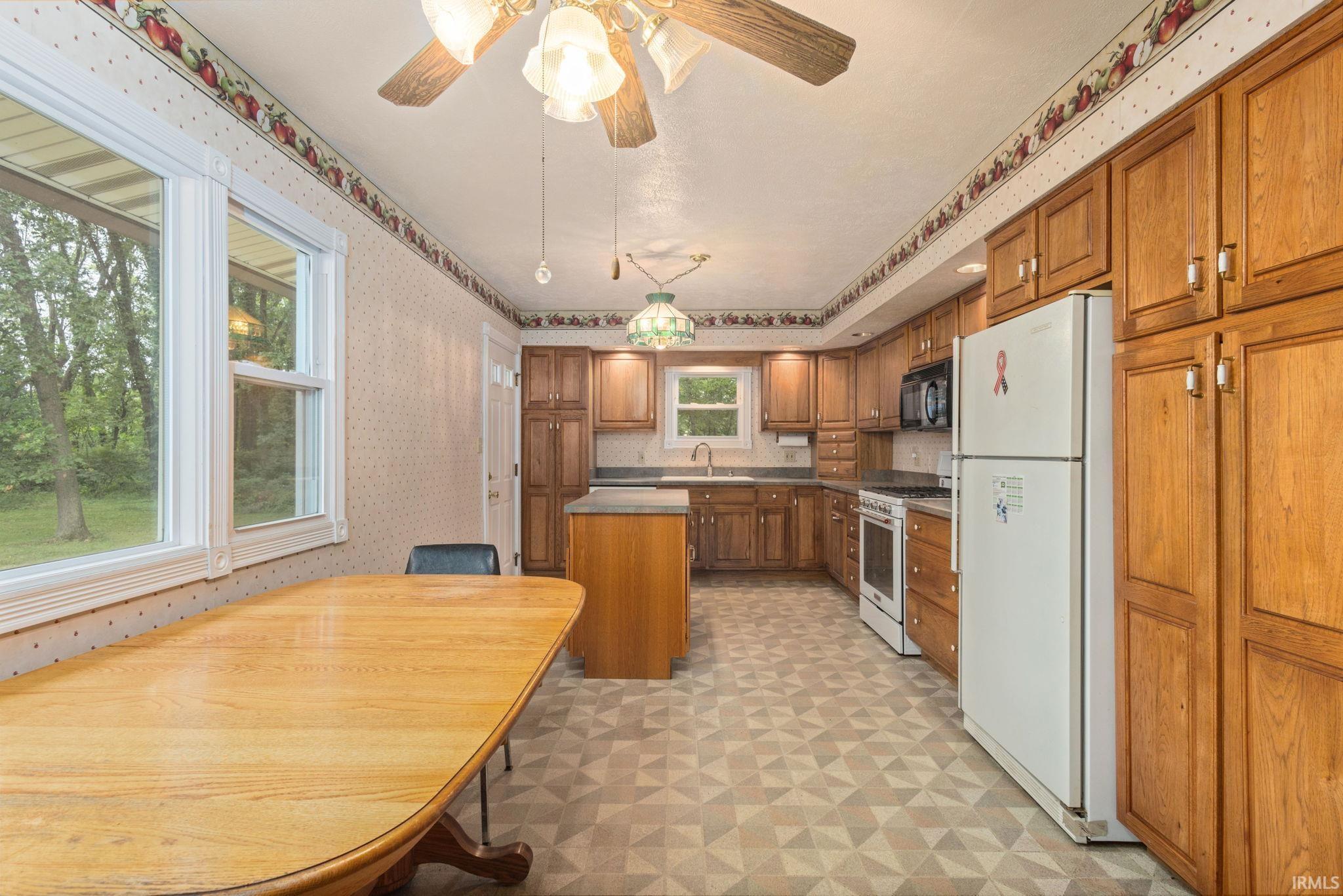 13206 Adams Road Granger, IN 46530 - Photo 6 of 36