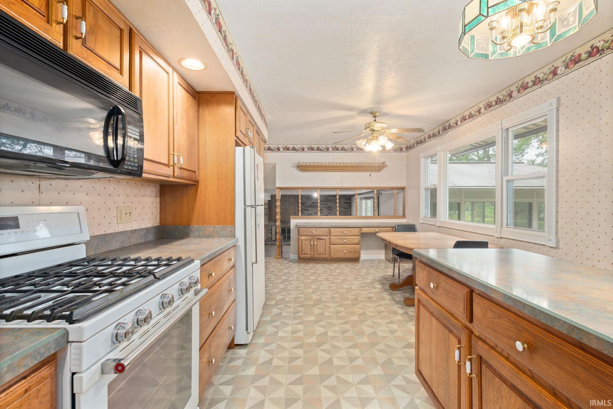 13206 Adams Road Granger, IN 46530 - Photo 8 of 36