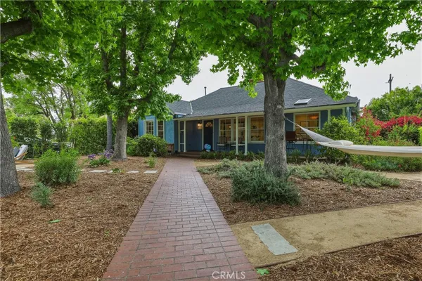 $1,799,000 | 11592 Kling Street, Toluca Lake, CA 91602