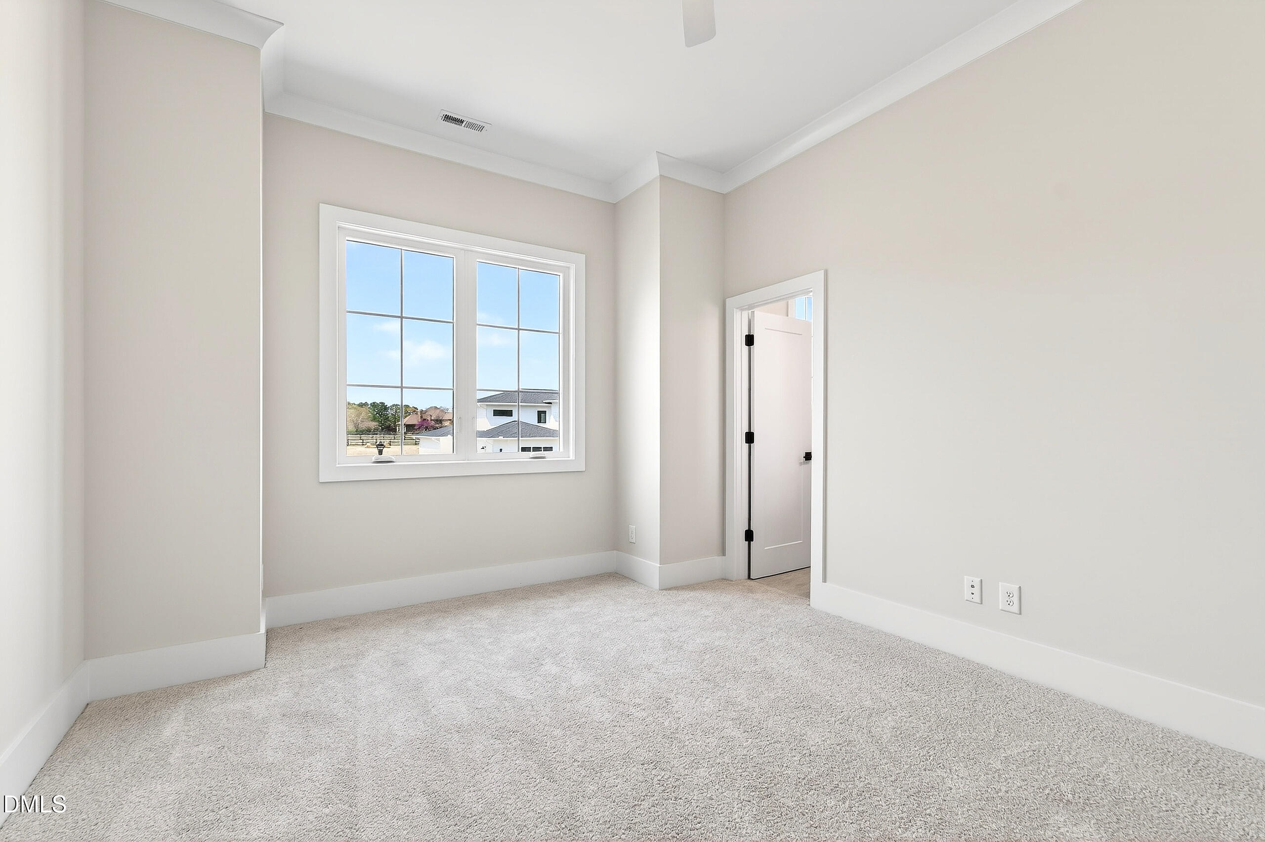 688 Lynch Road Selma, NC 27576 - Photo 57 of 71 Carriage (109)