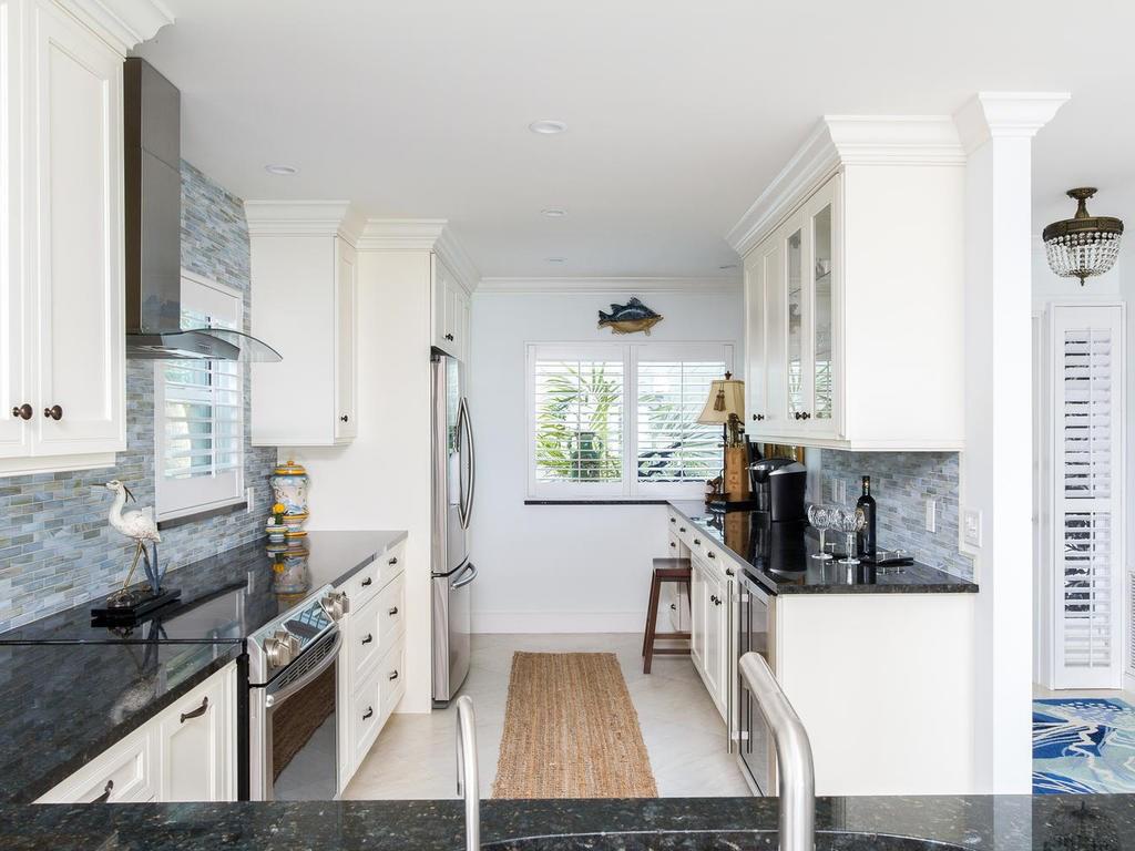 1001 Bay Road, Unit 101 Vero Beach, FL 32963 - Photo 13 of 36 Gallery Image 13