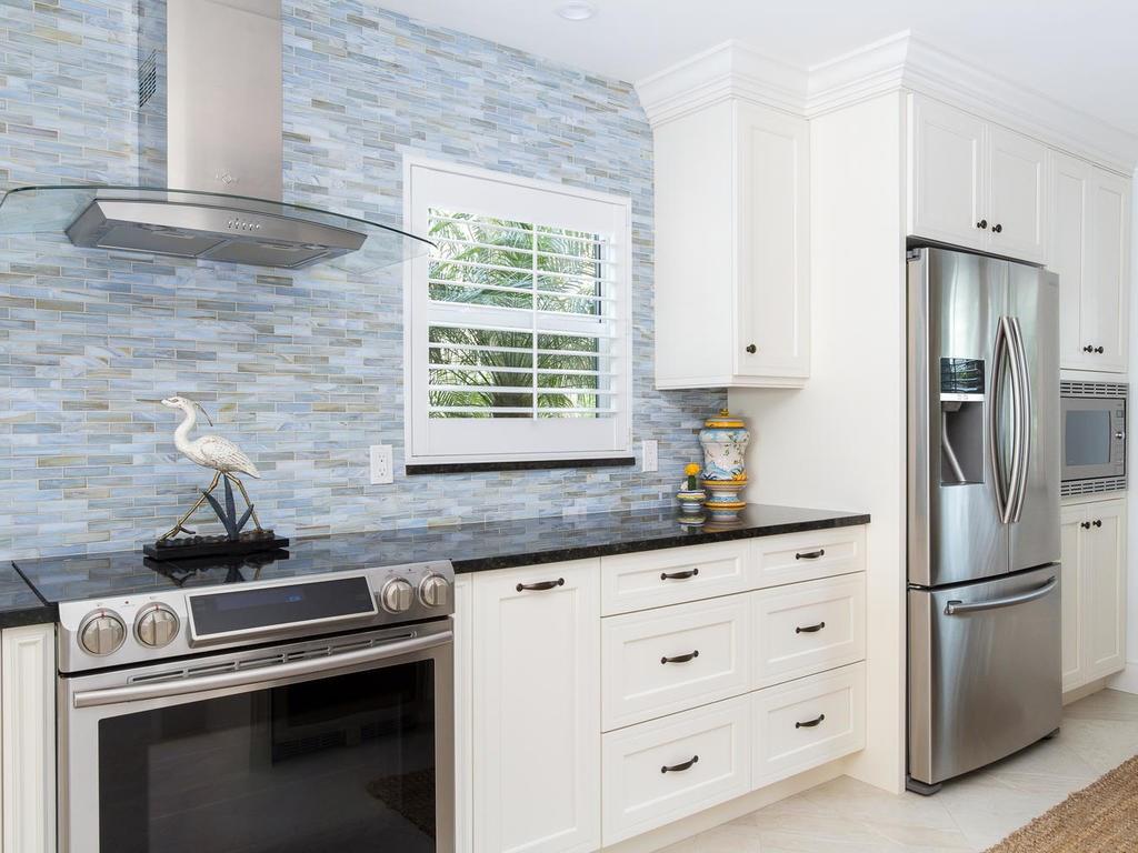 1001 Bay Road, Unit 101 Vero Beach, FL 32963 - Photo 14 of 36 Gallery Image 14