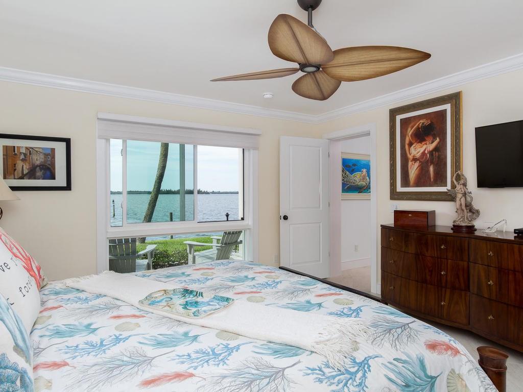 1001 Bay Road, Unit 101 Vero Beach, FL 32963 - Photo 17 of 36 Gallery Image 17