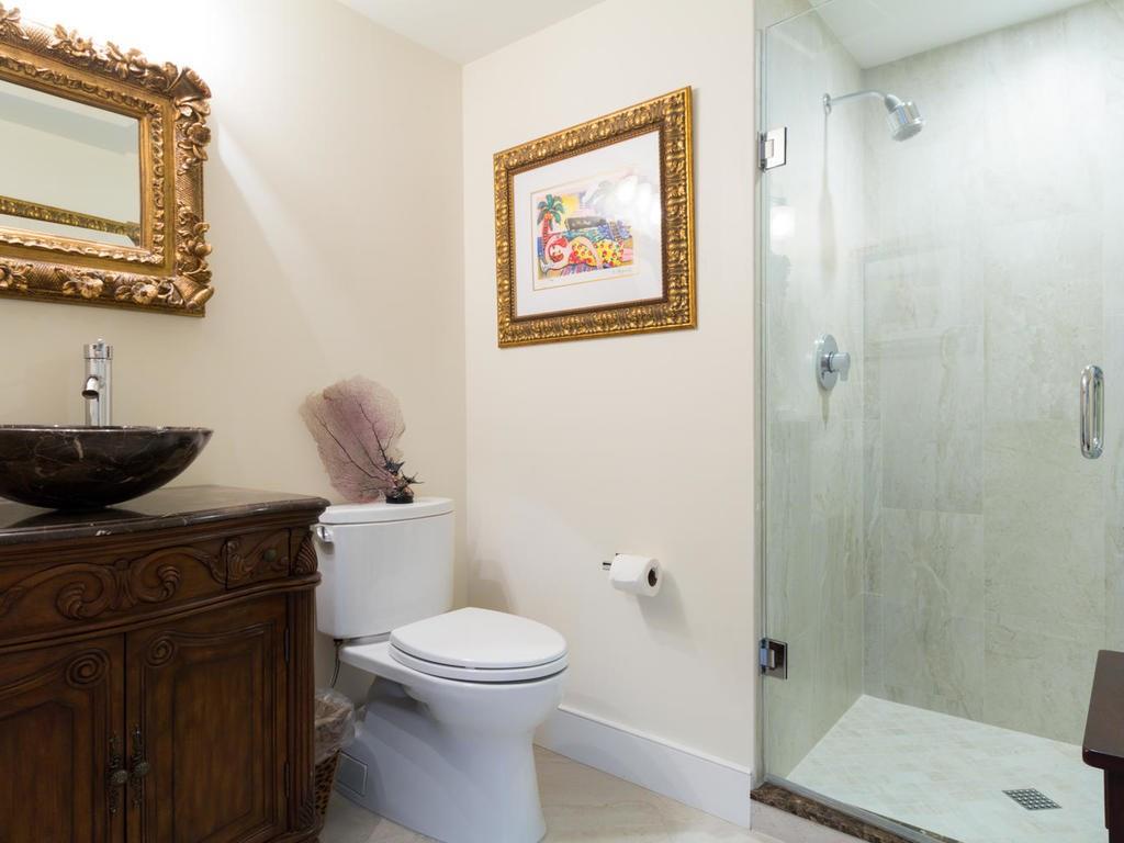 1001 Bay Road, Unit 101 Vero Beach, FL 32963 - Photo 24 of 36 Gallery Image 24