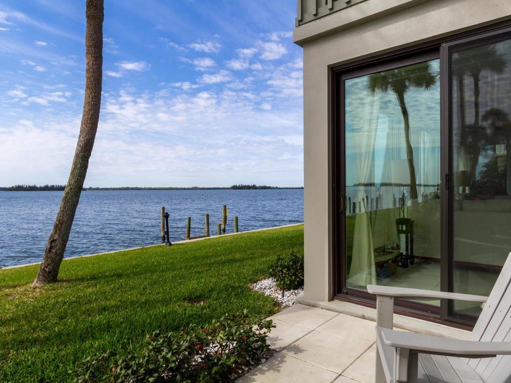 1001 Bay Road, Unit 101 Vero Beach, FL 32963 - Photo 27 of 36 Gallery Image 27