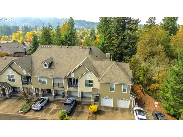 $285,000 | 3135 Summerlinn Drive, West Linn, OR 97068