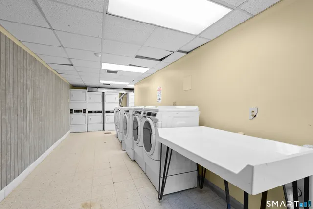 $200,000 | 7 Padanaram Road, Unit I181, Danbury, CT 06811