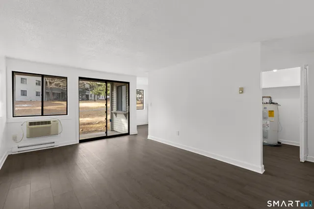 $200,000 | 7 Padanaram Road, Unit I181, Danbury, CT 06811