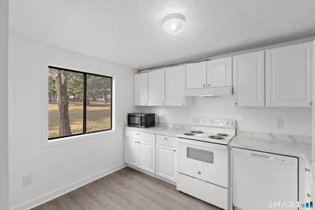 $200,000 | 7 Padanaram Road, Unit I181, Danbury, CT 06811