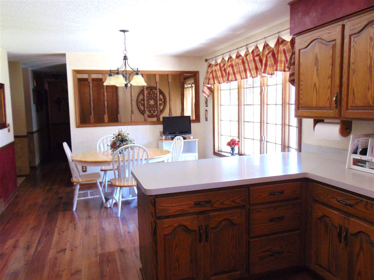 1707 East Cody Estey Road Pinconning, MI 48650 - Photo 5 of 33 Gallery Image 5