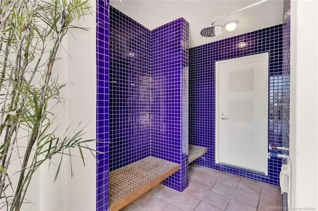 $8,995,000 | 6996 Southeast Harbor Circle, Stuart, FL 34996