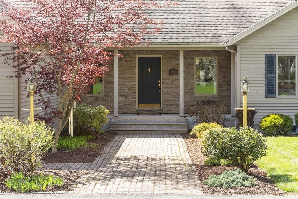 118 Willis Road Gardner, MA 01440 - Photo 2 of 42