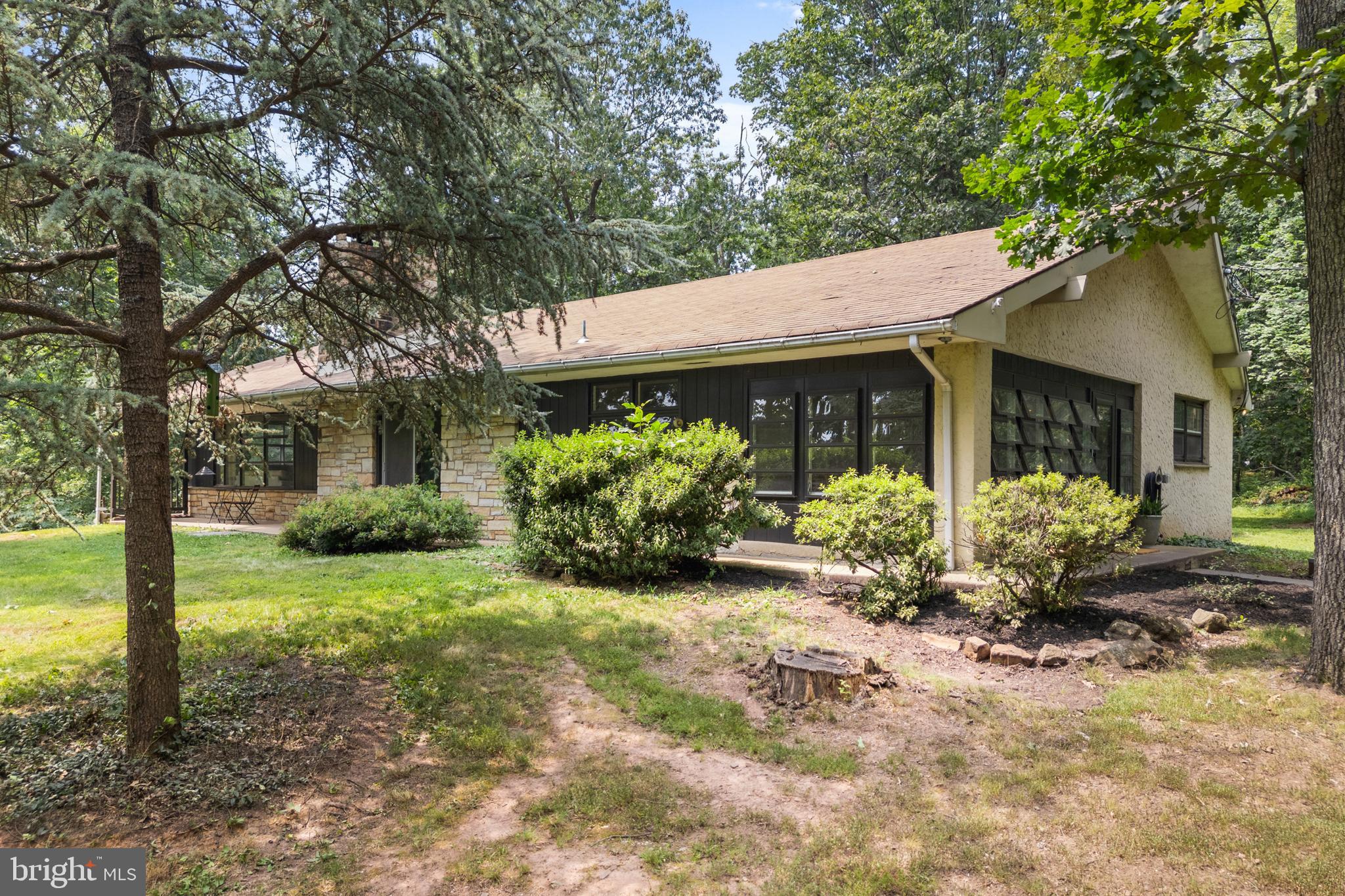 202 Yoder Road Harleysville, PA 19438 - Photo 3 of 62 Gallery Image 3