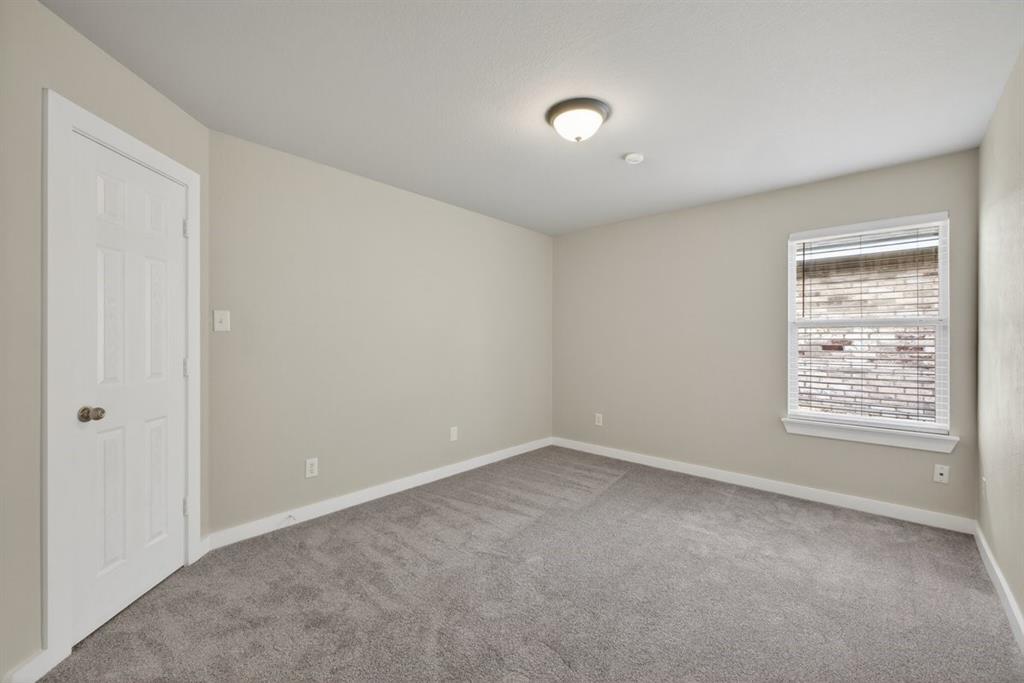 1628 Birds Eye Road Fort Worth, TX 76177 - Photo 28 of 32