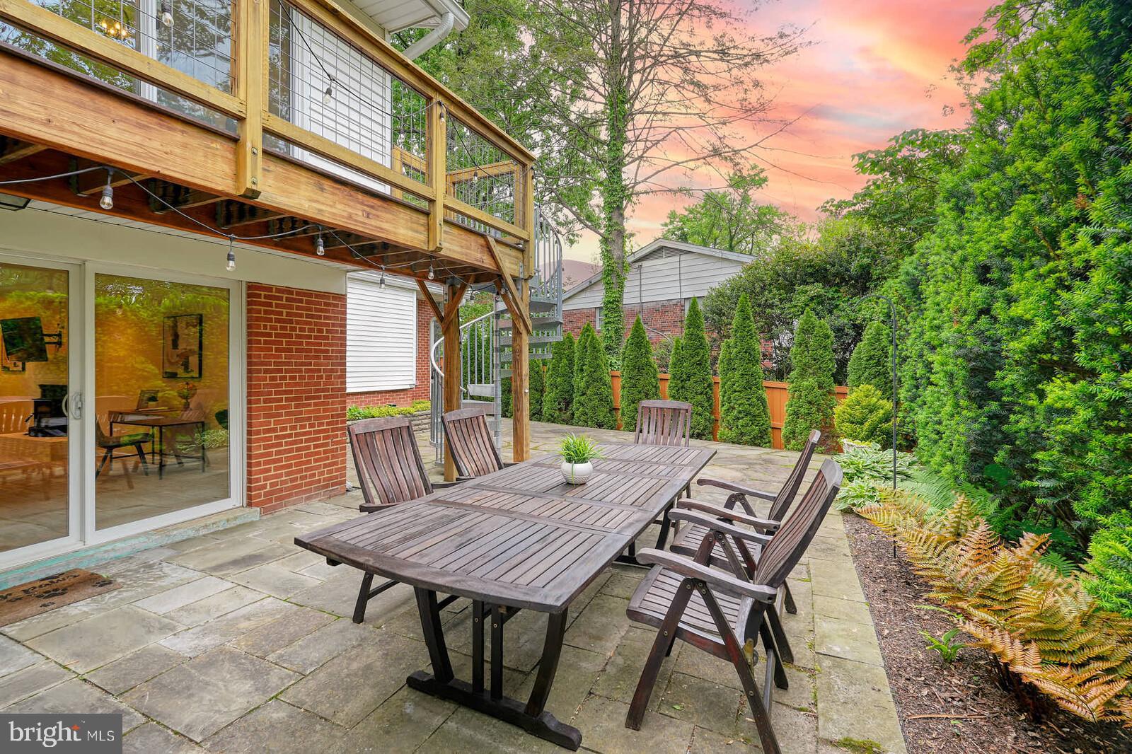 6511 Engel Drive McLean, VA 22101 - Photo 53 of 56 a view of a patio with a table and chairs