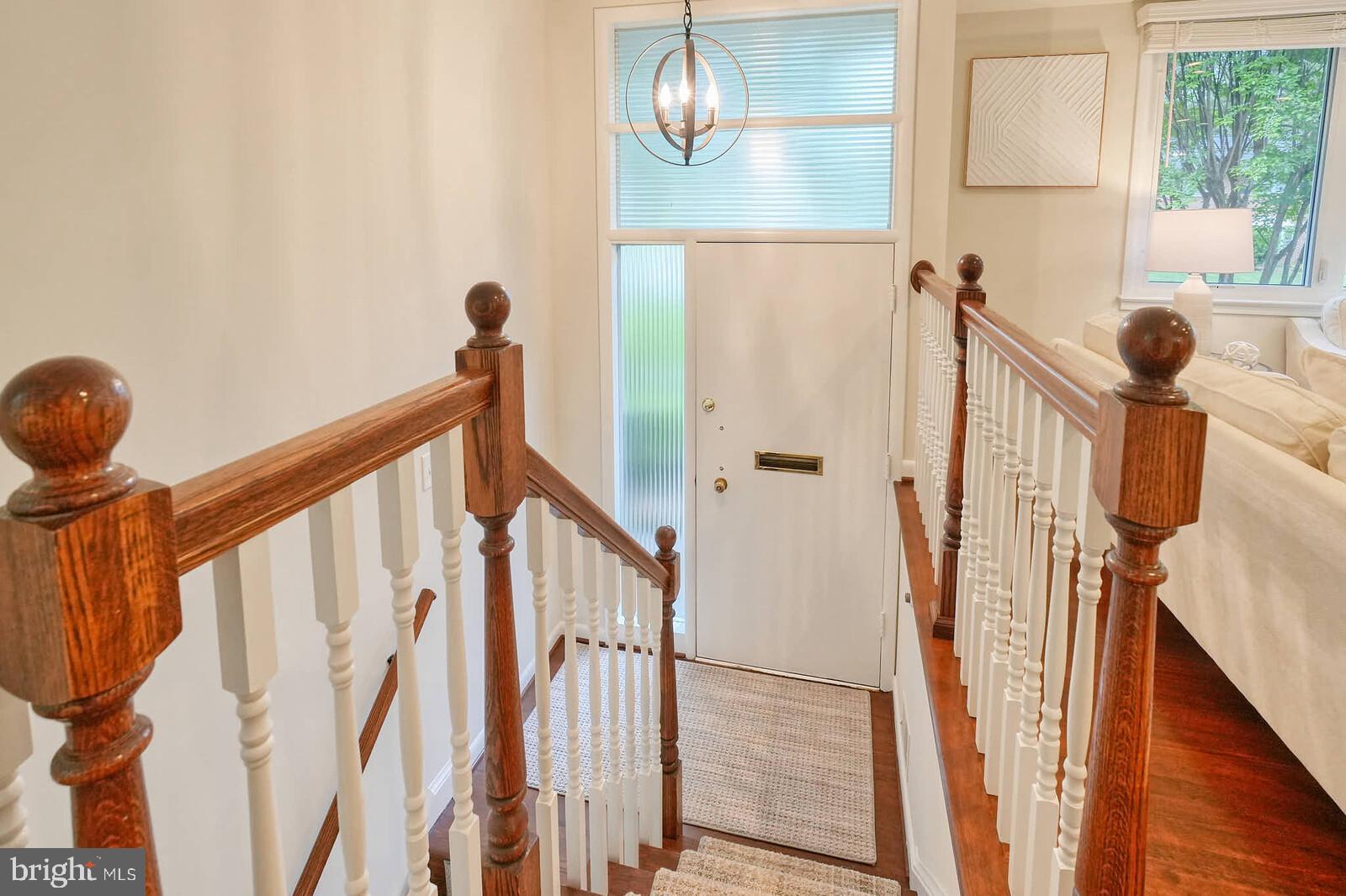 6511 Engel Drive McLean, VA 22101 - Photo 9 of 56 a view of entryway