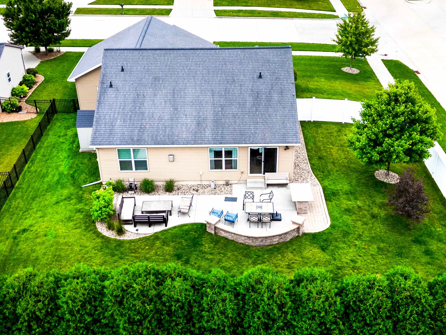 2600 Fieldstone Court Normal, IL 61761 - Photo 9 of 57