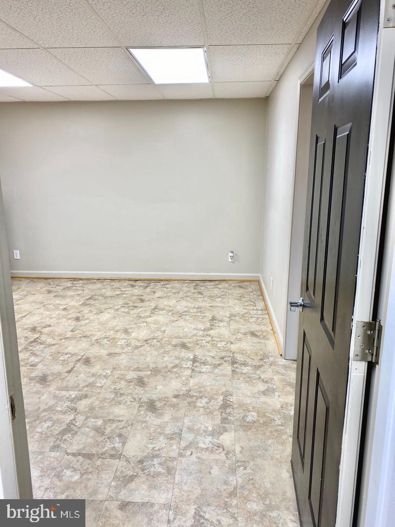 306 South Main Street, Unit B Culpeper, VA 22701 - Photo 2 of 10 Kitchen/Den