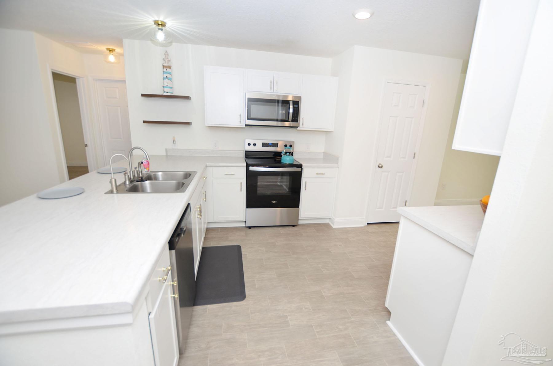 6618 Angle Road Navarre, FL 32566 - Photo 11 of 65 Gallery Image 11
