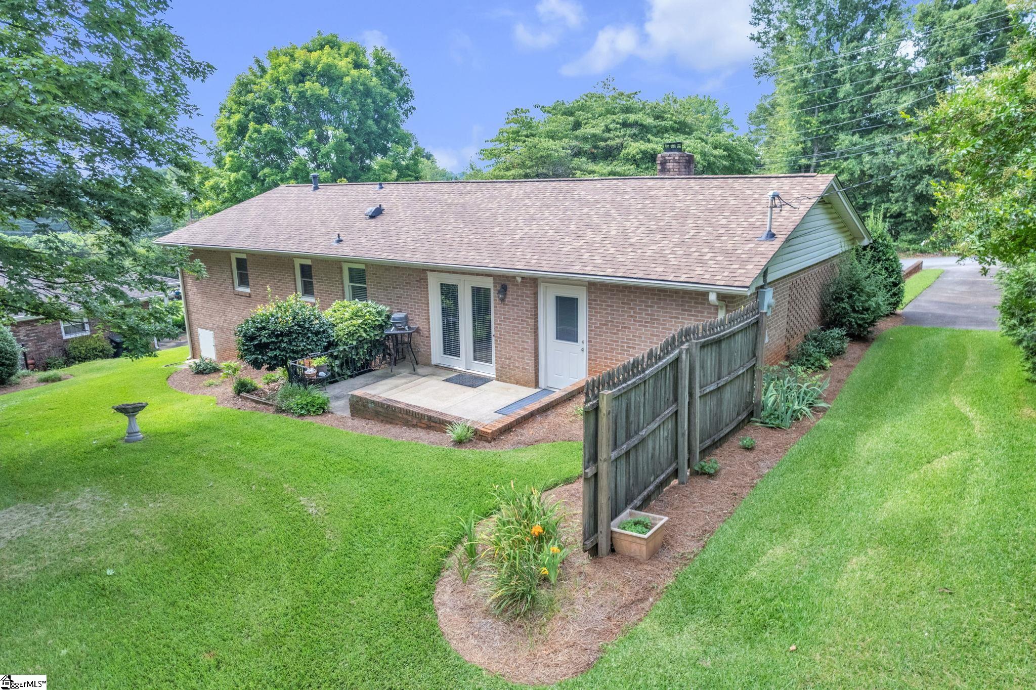 200 Rampey Street Easley, SC 29640 - Photo 2 of 41