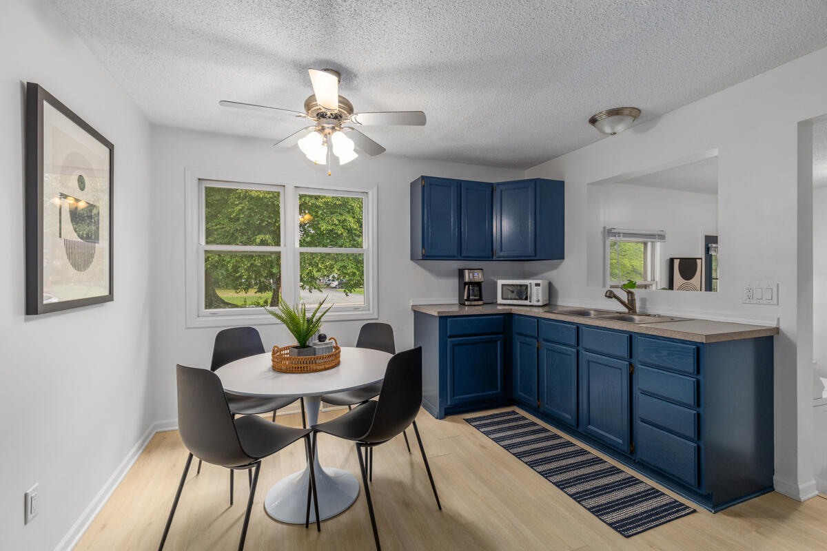 707 North Maple Street Saugatuck, MI 49453 - Photo 8 of 29 Ceiling Fans