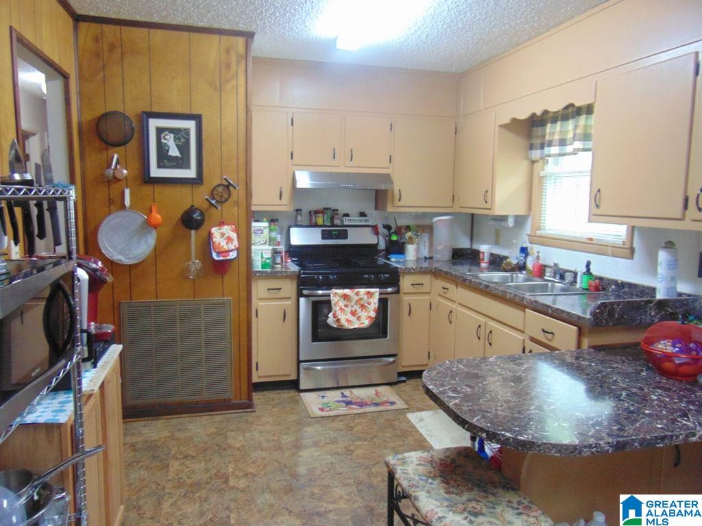 5259 Patton Chapel Road Lincoln, AL 35096 - Photo 2 of 40