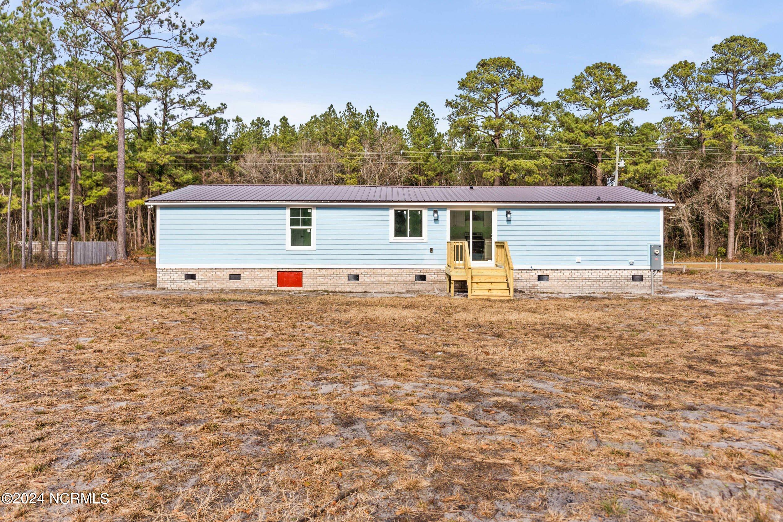 168 Stocking Head Road Rose Hill, NC 28458 - Photo 29 of 40 168stockingheadrd_00041