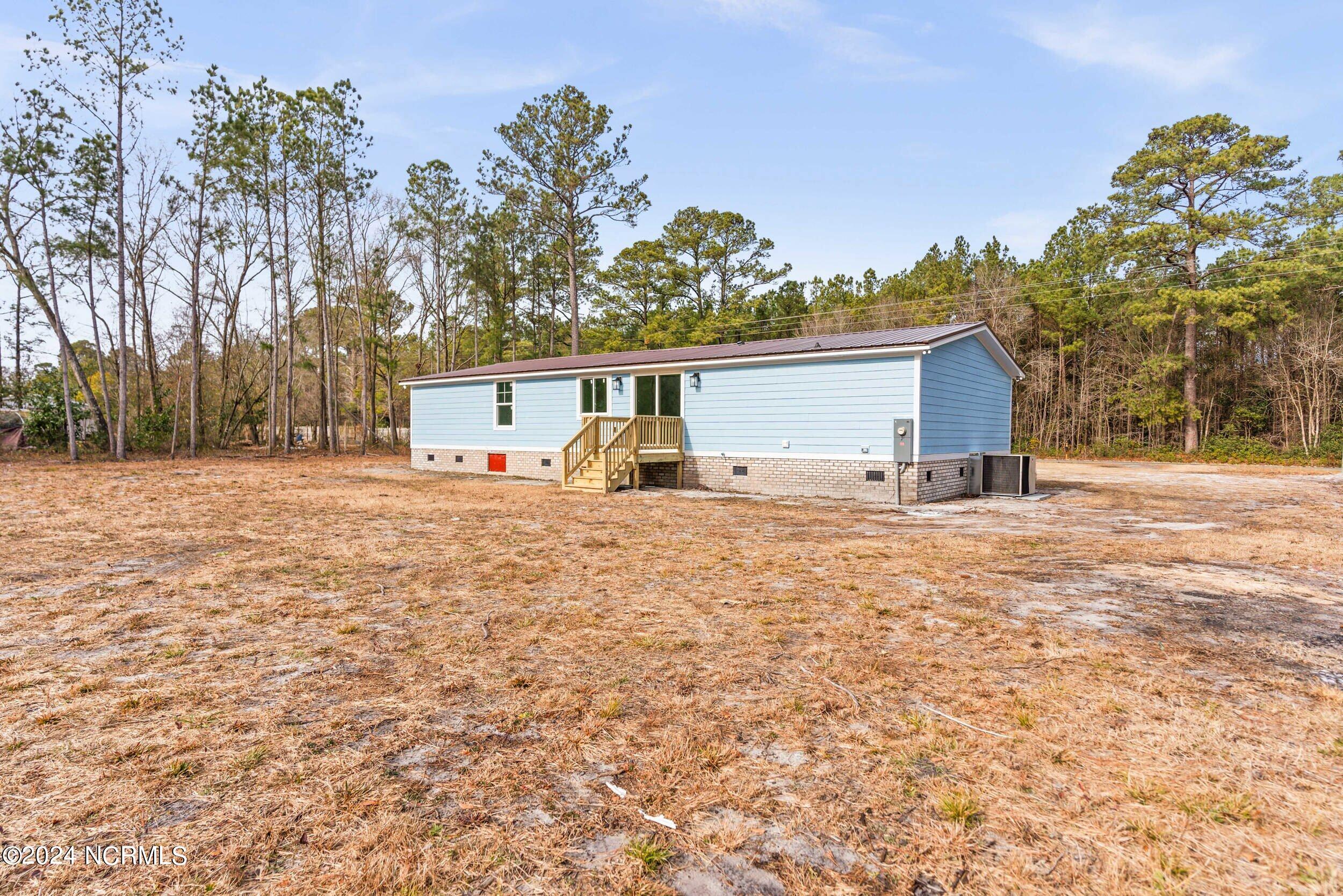 168 Stocking Head Road Rose Hill, NC 28458 - Photo 30 of 40 168stockingheadrd_00040