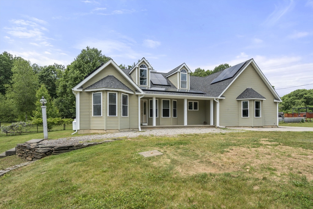893 Cronin Road Warren, MA 01585 - Photo 4 of 38