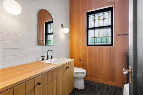 $1,500,000 | 321 North Elmwood Avenue, Oak Park, IL 60302