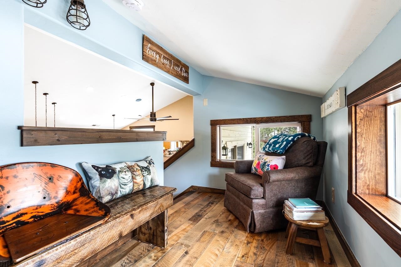 12719 Northwoods Boulevard Truckee, CA 96161 - Photo 21 of 28 a living room with furniture and a window