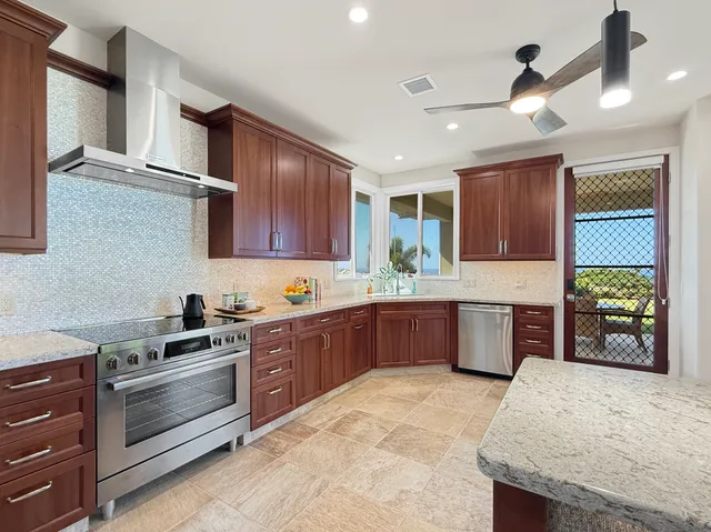 $2,999,000 | 78-7035 Ola Mau Street, Kailua-Kona, HI 96740