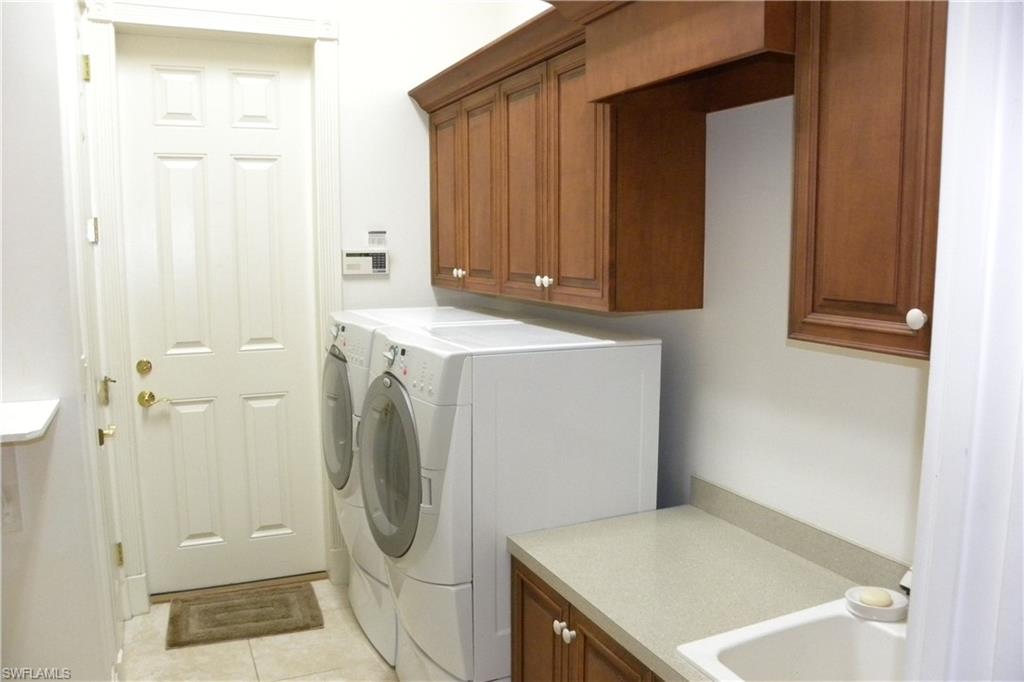 136 Hickory Road Naples, FL 34108 - Photo 28 of 34 Gallery Image 28