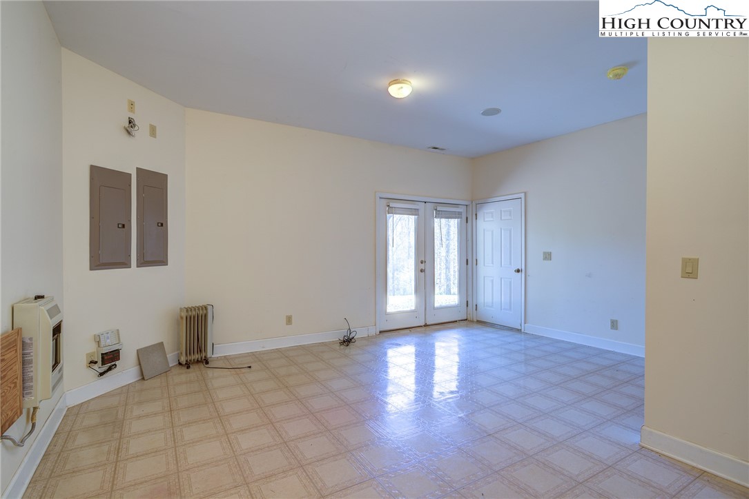 170 Rivers Edge Access Road, Unit 2 Jefferson, NC 28640 - Photo 26 of 36 Gallery Image 26