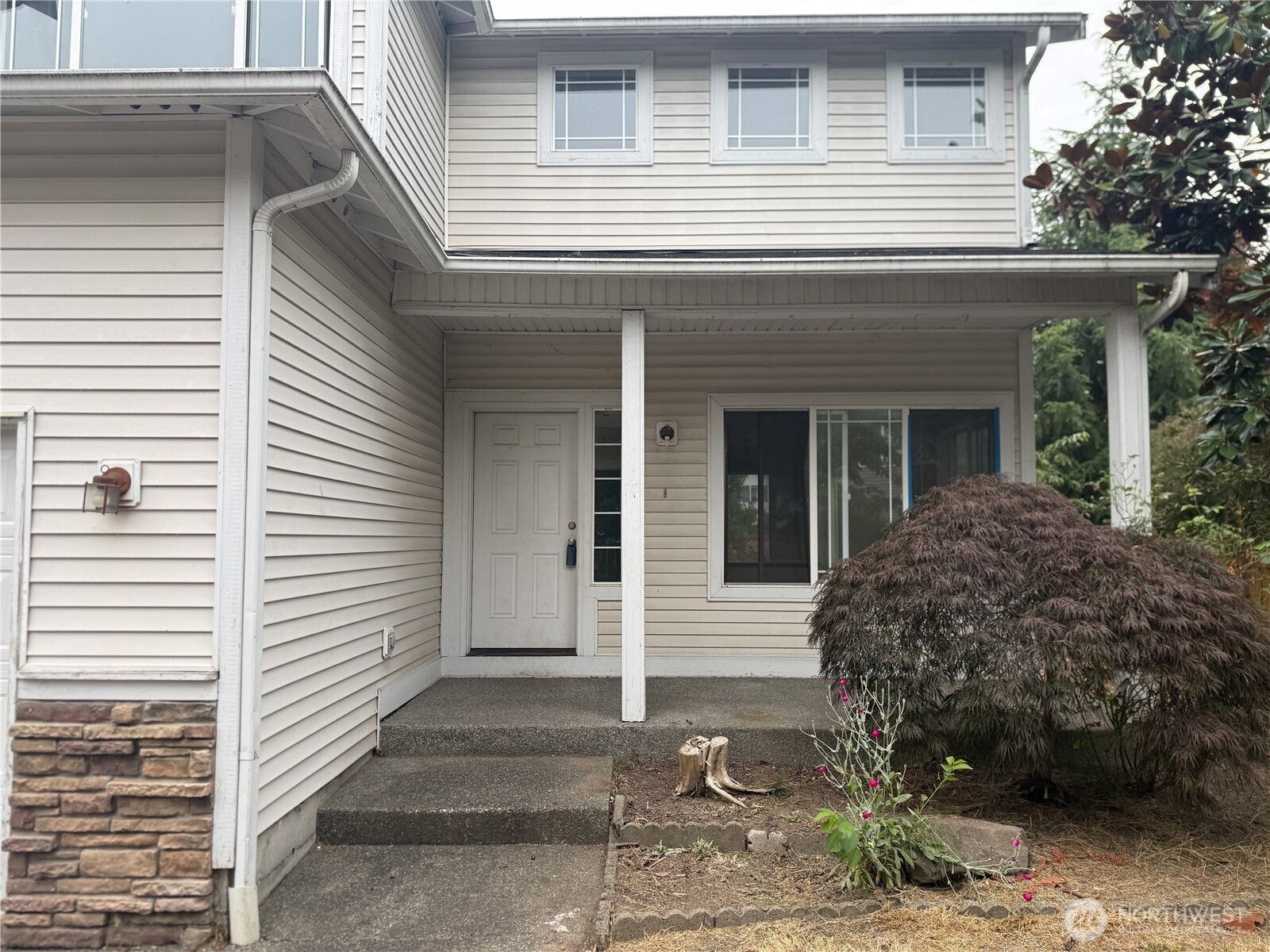 651 Milwaukee Boulevard South Pacific, WA 98047 - Photo 2 of 39