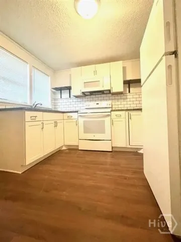 $1,295 | 1312 Love Street, Savannah, GA 31415