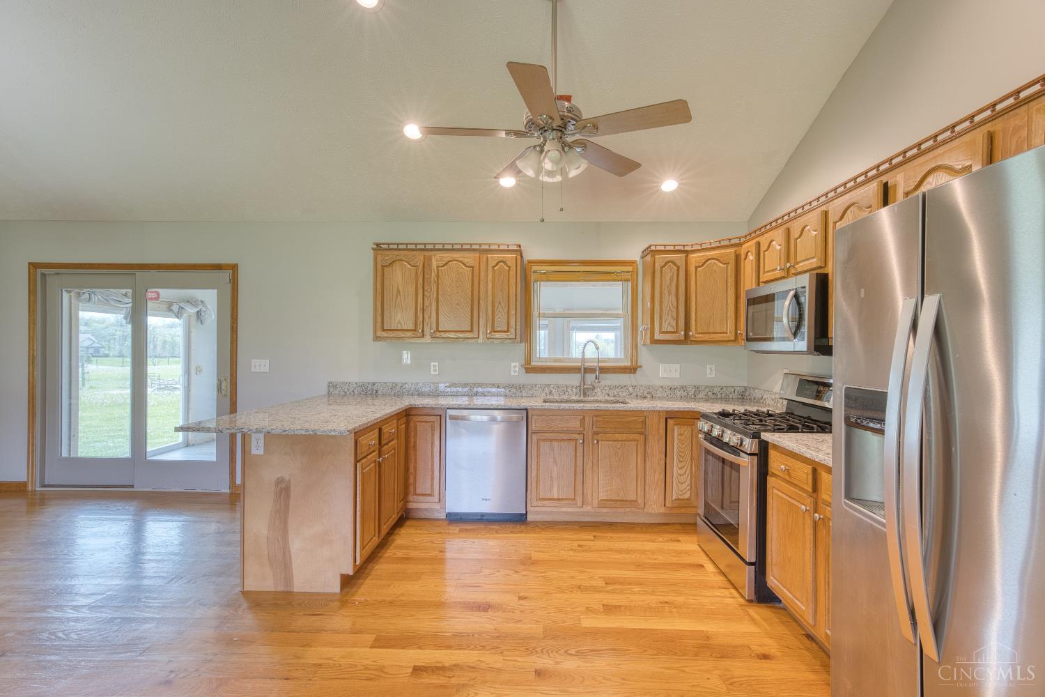 305 Reeder Road Blanchester, OH 45107 - Photo 10 of 33