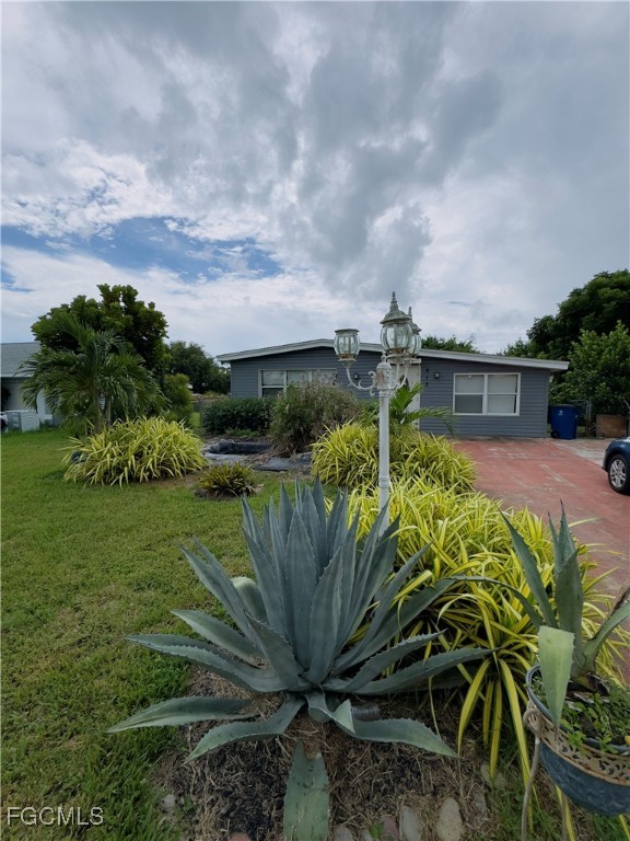 913 Hudson Avenue Lehigh Acres, FL 33936 - Photo 36 of 36