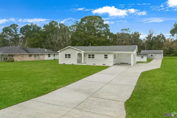 $208,500 | 16035 Alford Drive, Greenwell Springs, LA 70739