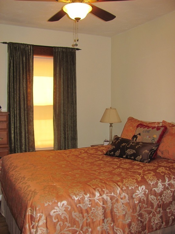 483 High Street Clinton, MA 01510 - Photo 11 of 29 Gallery Image 11