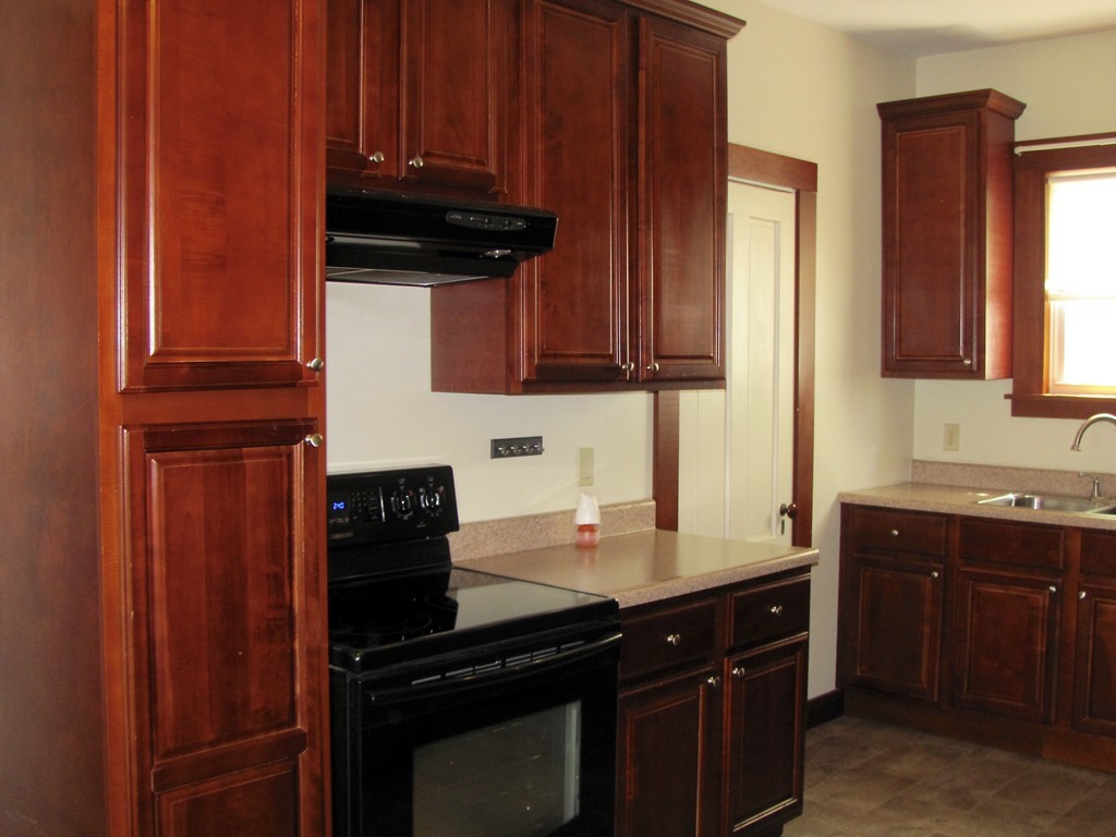 483 High Street Clinton, MA 01510 - Photo 18 of 29 Gallery Image 18