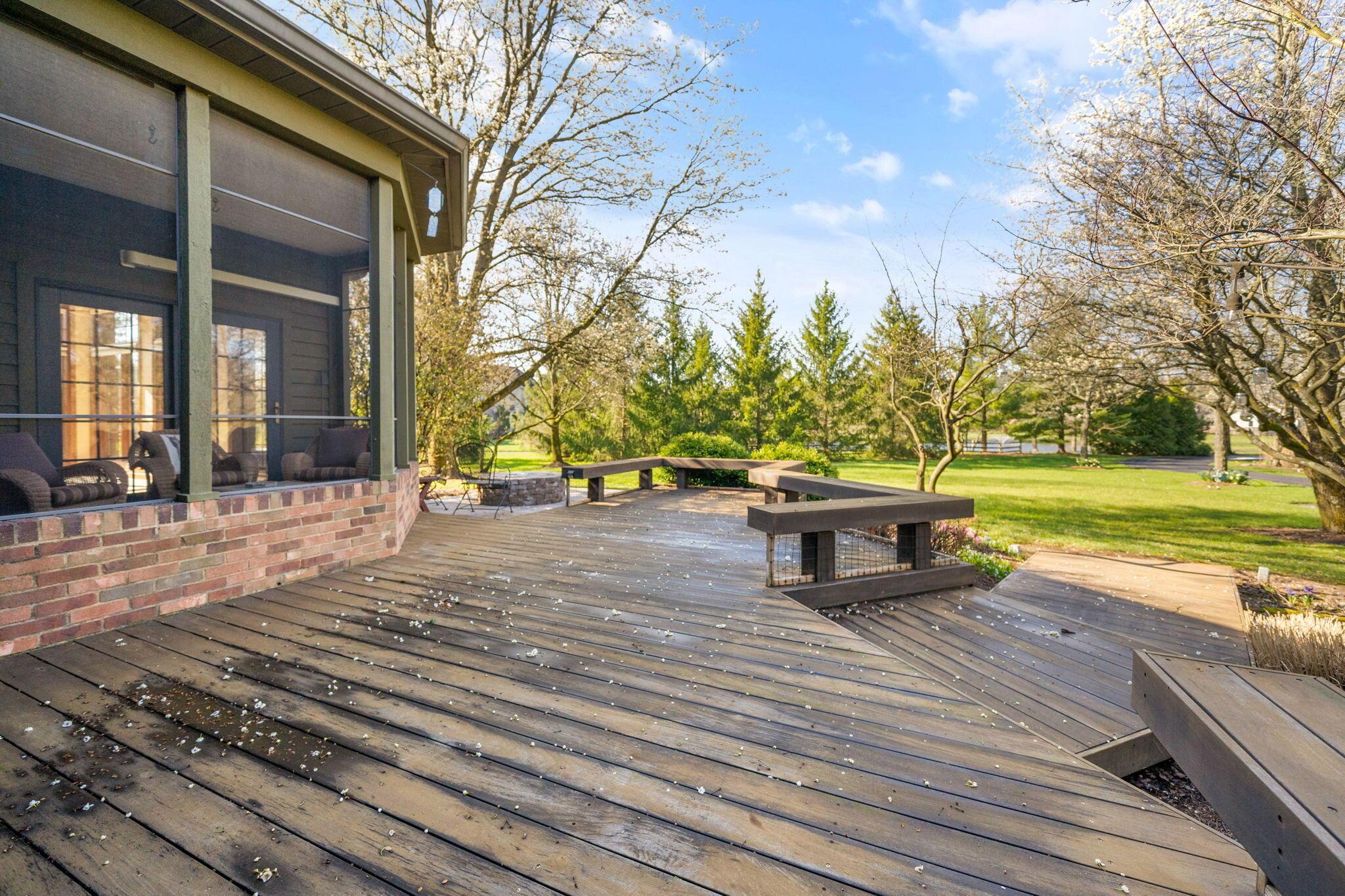 3450 Mann Road Blacklick, OH 43004 - Photo 88 of 134 Deck