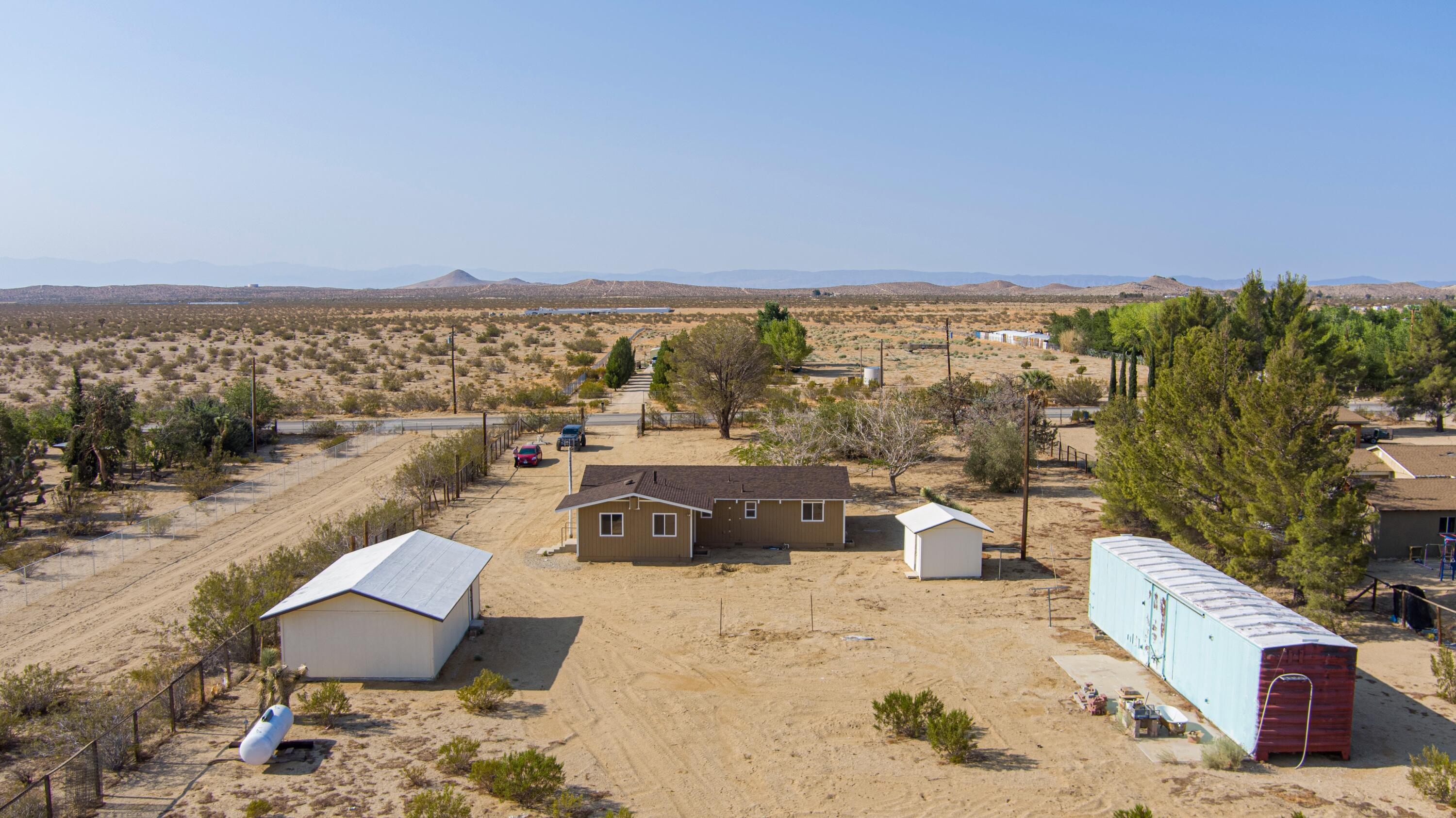 3639 Backus Road Mojave, CA 93501 - Photo 32 of 34 MAX_0065-HDR