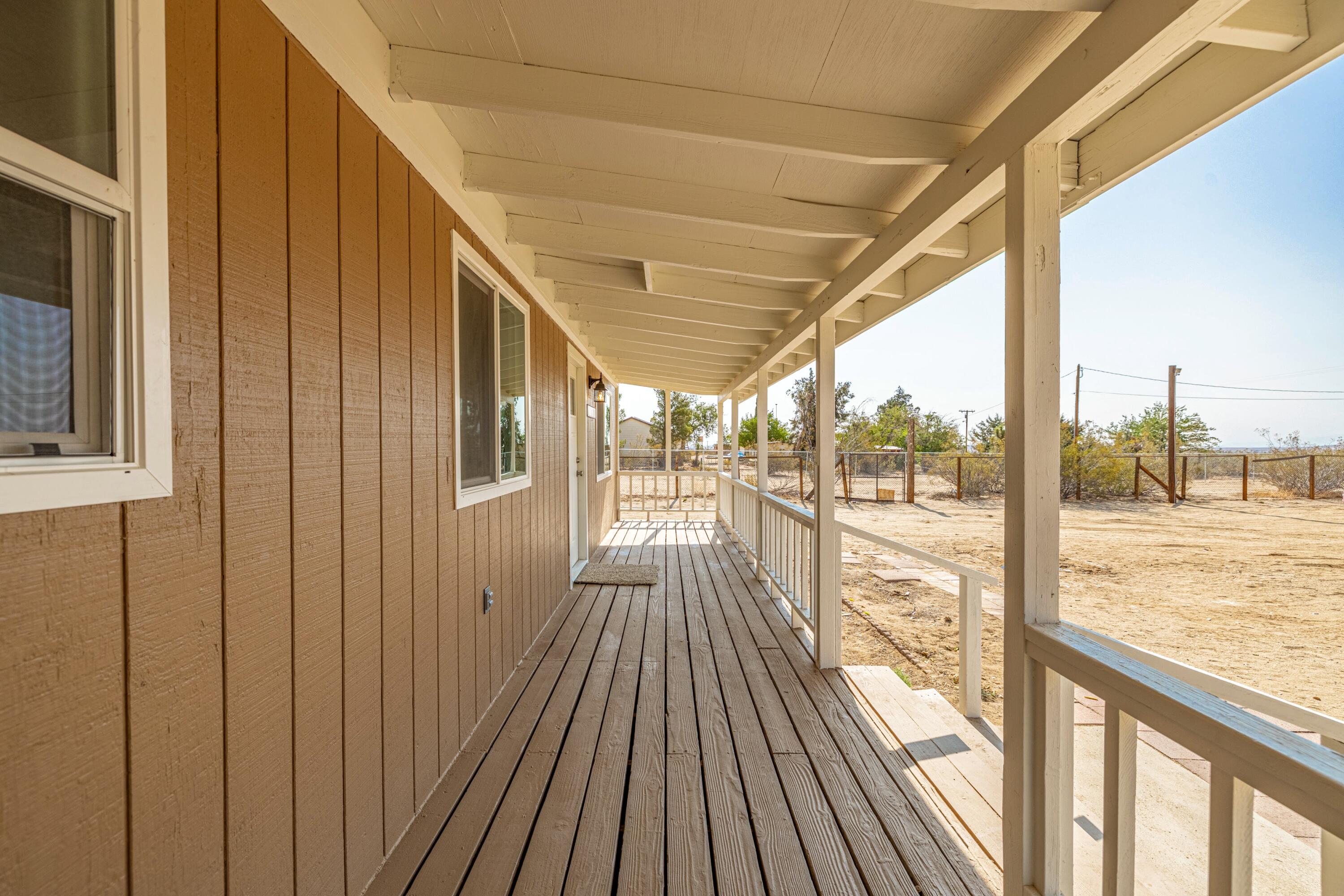3639 Backus Road Mojave, CA 93501 - Photo 5 of 34 JE5A8453-HDR