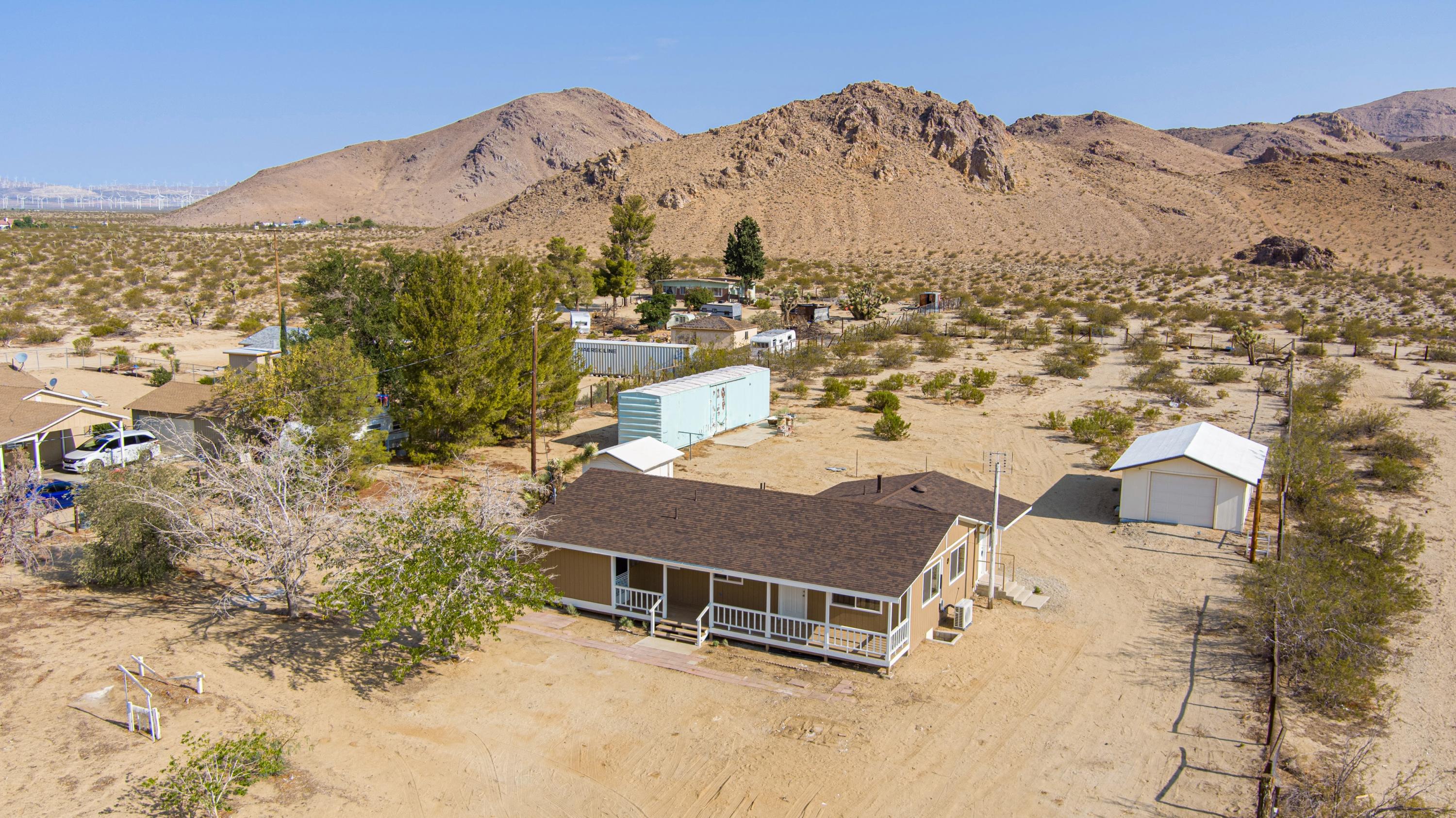 3639 Backus Road Mojave, CA 93501 - Photo 9 of 34 MAX_0047-HDR