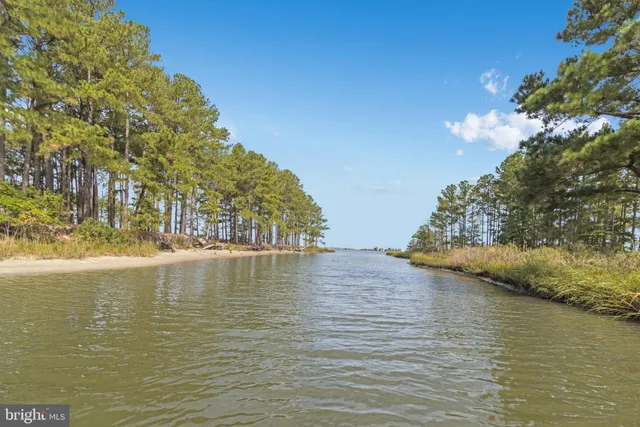 $849,500 | 31001 Waterview Court, Ocean View, DE 19970