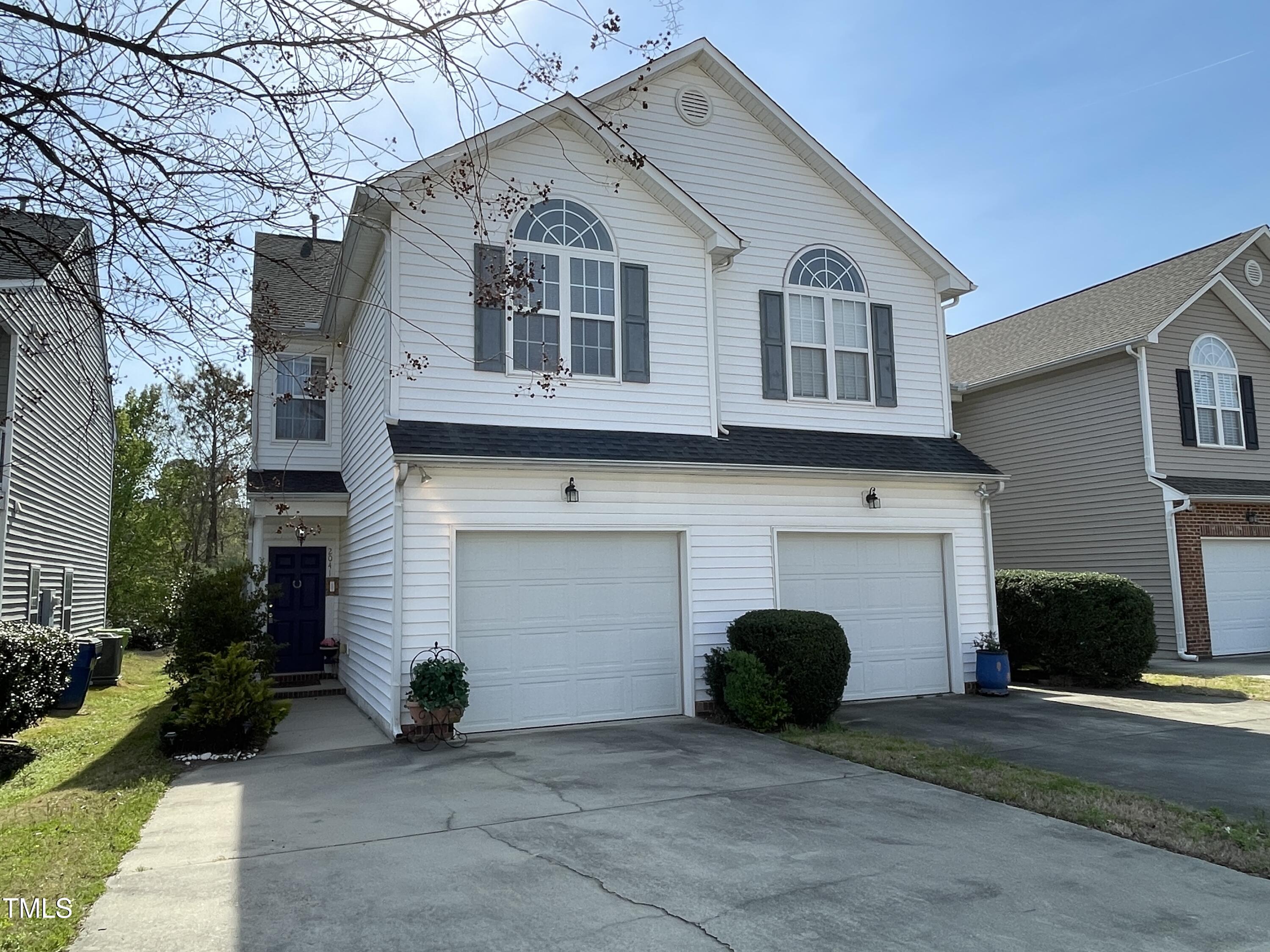 2041 Metacomet Way Raleigh, NC 27604 - Photo 1 of 67 IMG_3488