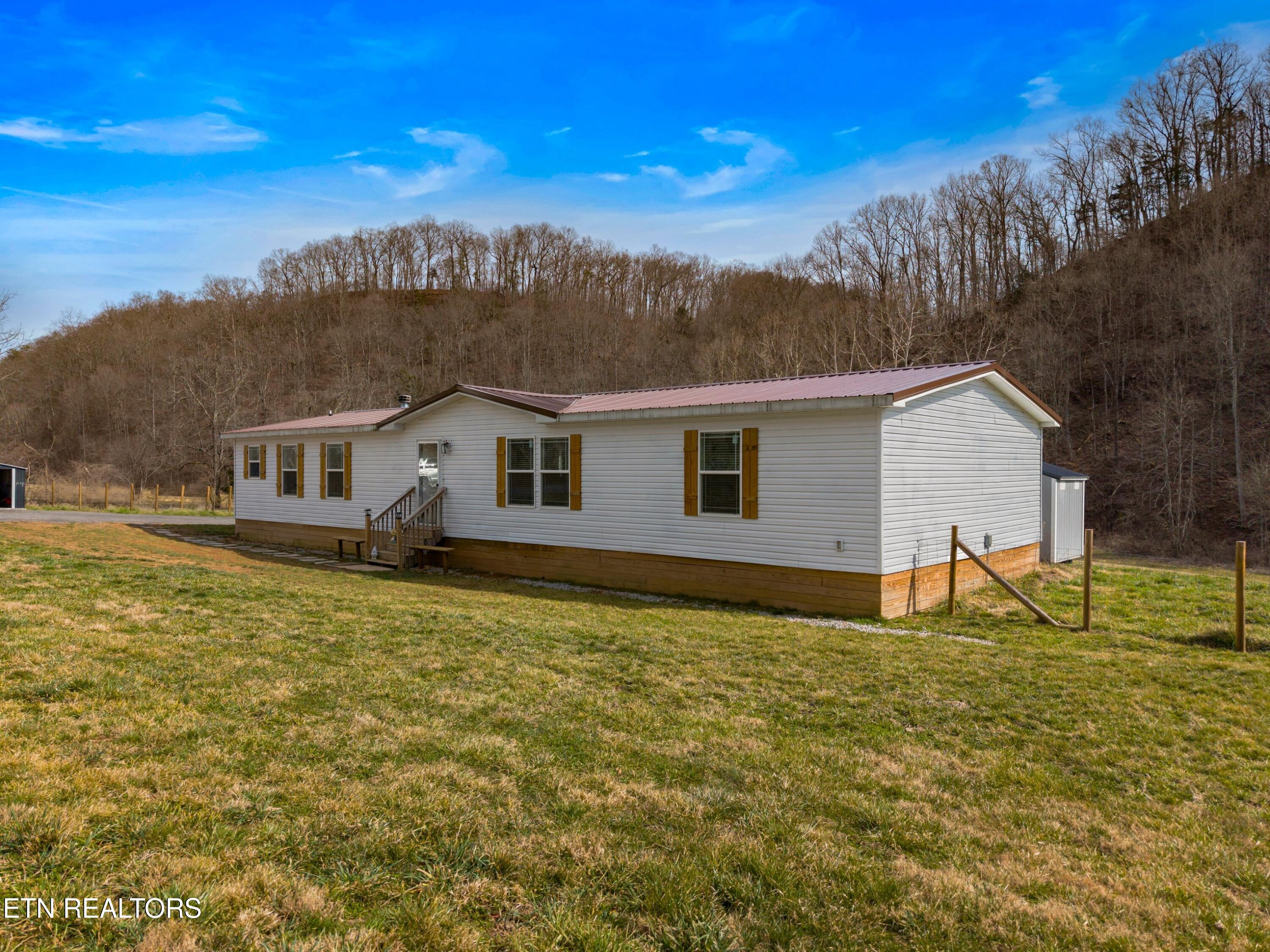 2484 Upper Caney Valley Road Tazewell, TN 37879 - Photo 31 of 46 031-2484UpperCaneyValley-Tazewell-TN-378