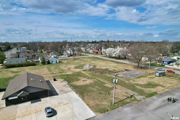 $450,000 | 613 East 5th Street, Metropolis, IL 62960