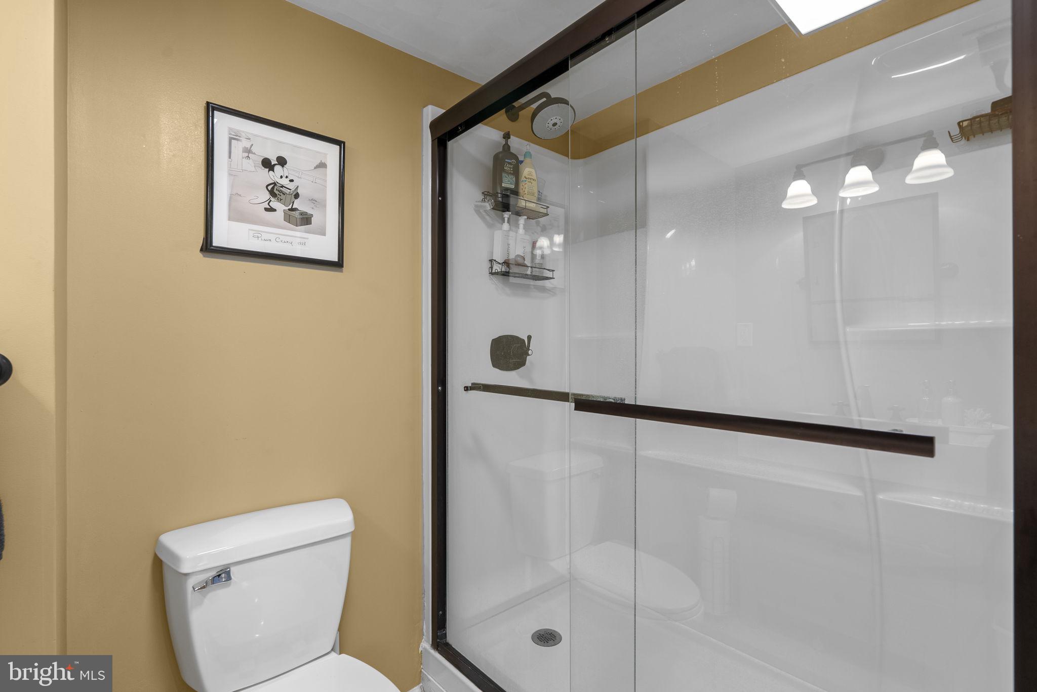 7301 Chrome Mine Road Gaithersburg, MD 20882 - Photo 37 of 45